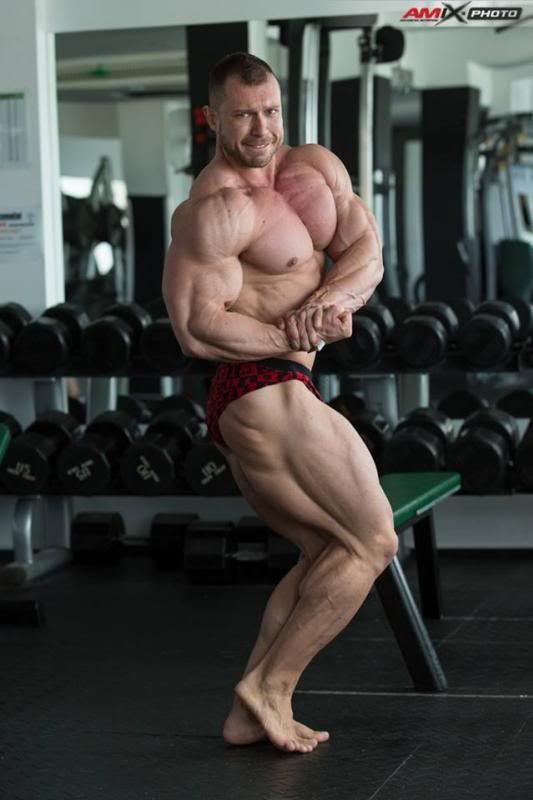 10313237_10203947719319574_3185080227594