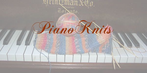 PianoKnits