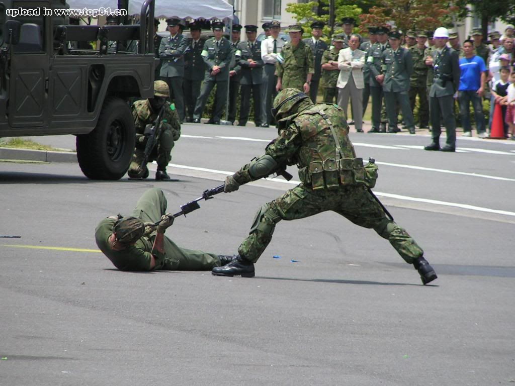 白兵突刺
