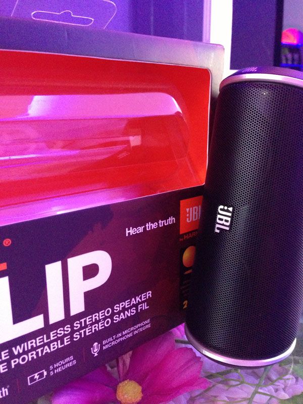 Loa bluetooth JBL Flip, hàng chính hãng 100%.. Giá SỐC 2TR.....!!!!