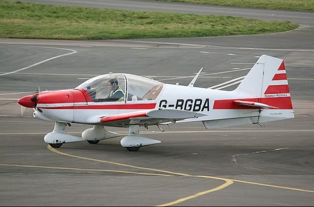 G-BGBA - The Robin 2100 aerobatic trainer