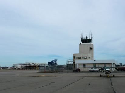 The civilian tower at Niagara International