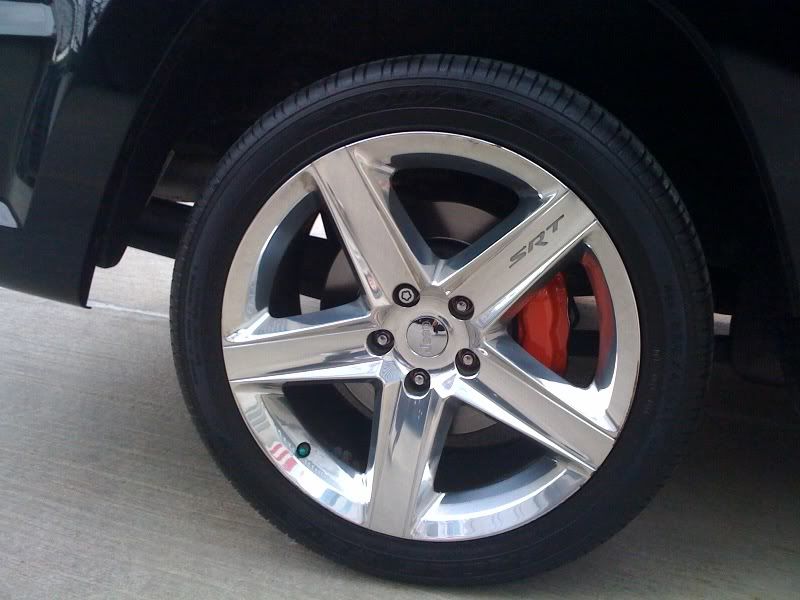 Hemi orange brake calipers Cherokee SRT8 Forum