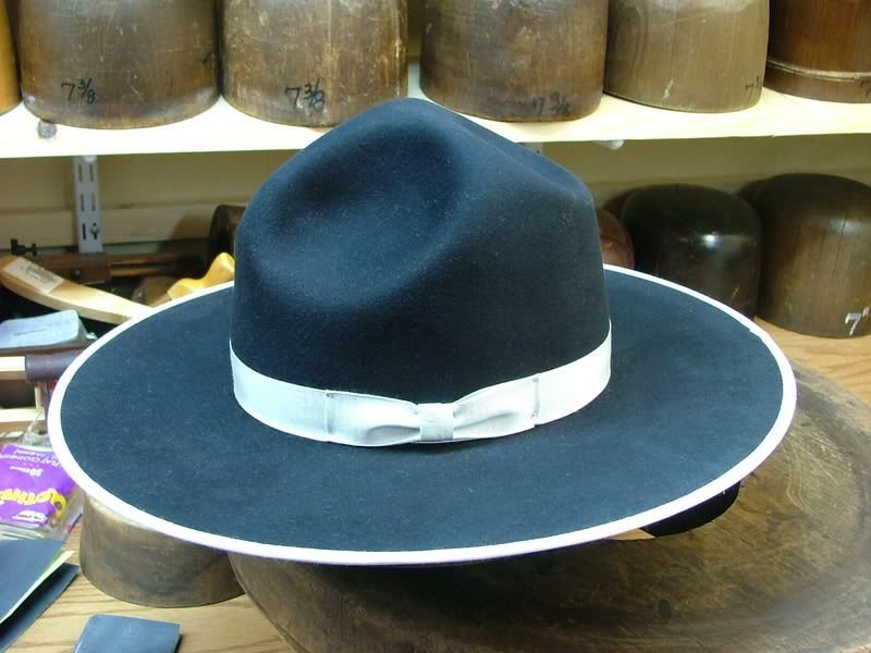 MontanaPeckHat002.jpg