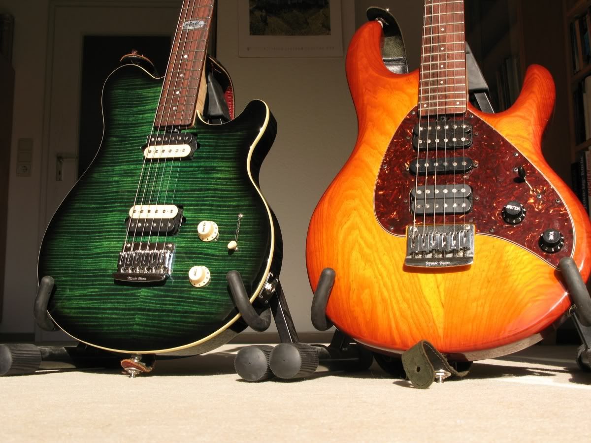 musicman74.jpg