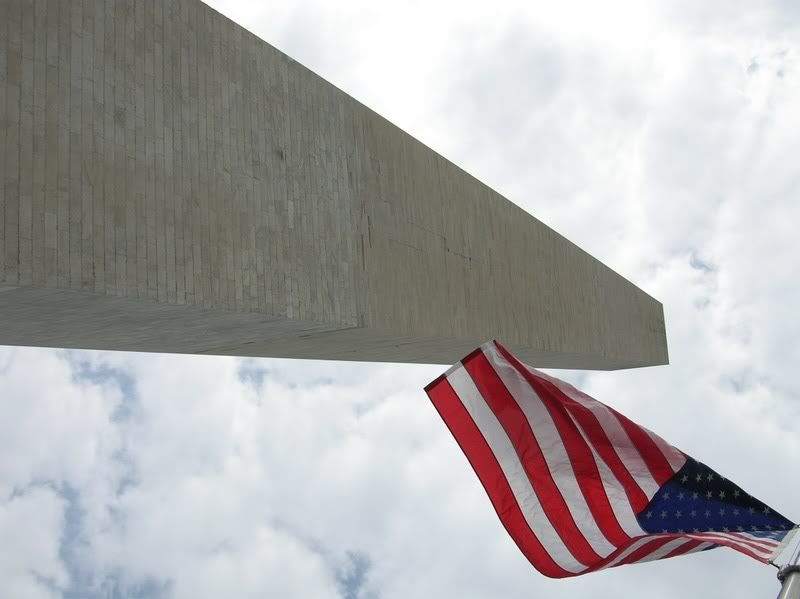 Washingto with flag