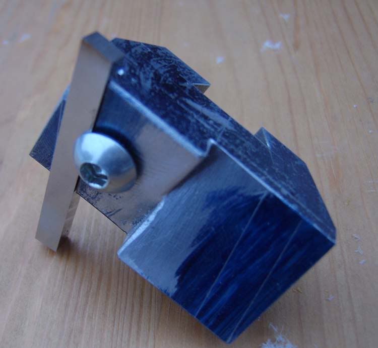 A Review of the Diamond Tangential Tool Holder from Eccentric