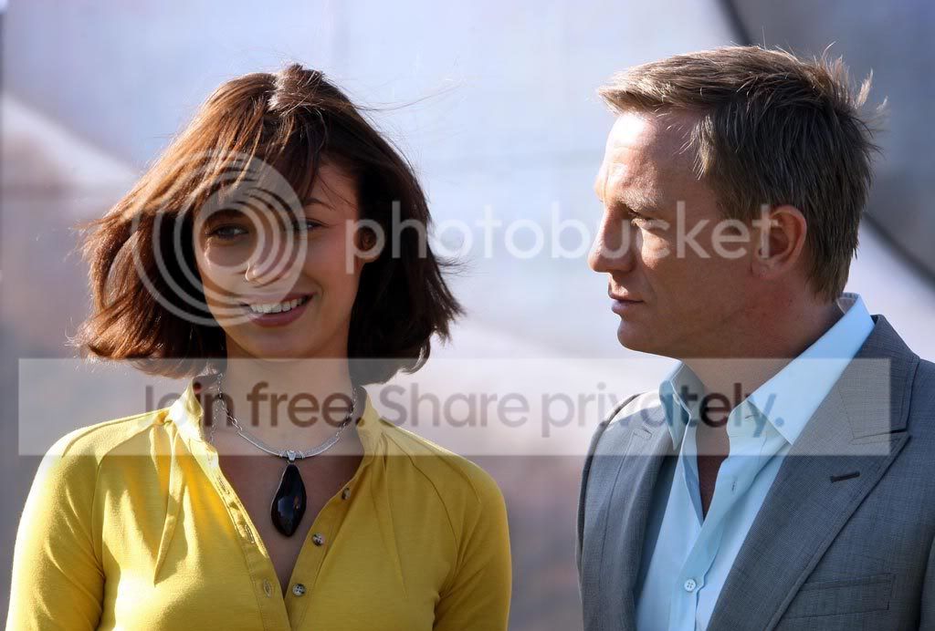 bond4.jpg