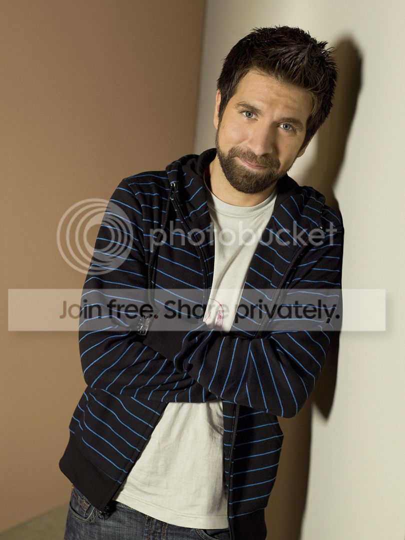 th_514cdd52.jpg