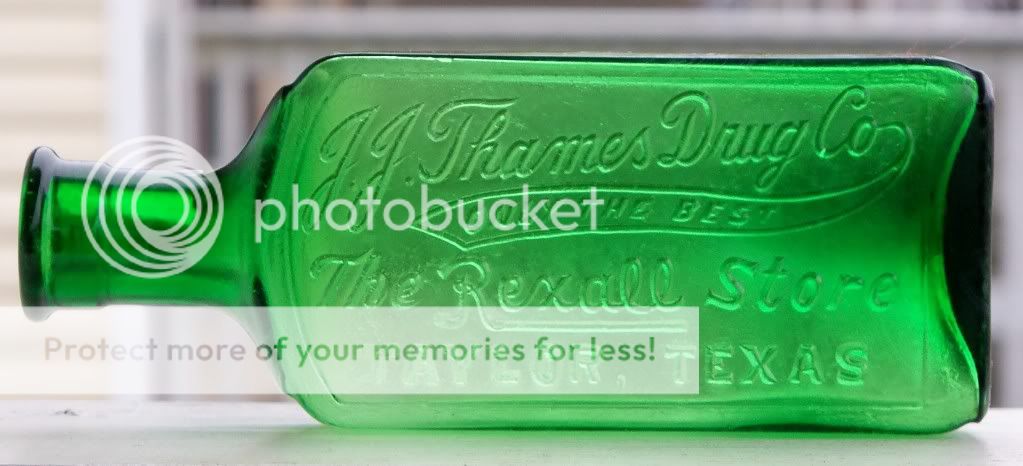 Emerald Green J.J. Thames Drug Co. Pharmacy Bottle Taylor Texas  