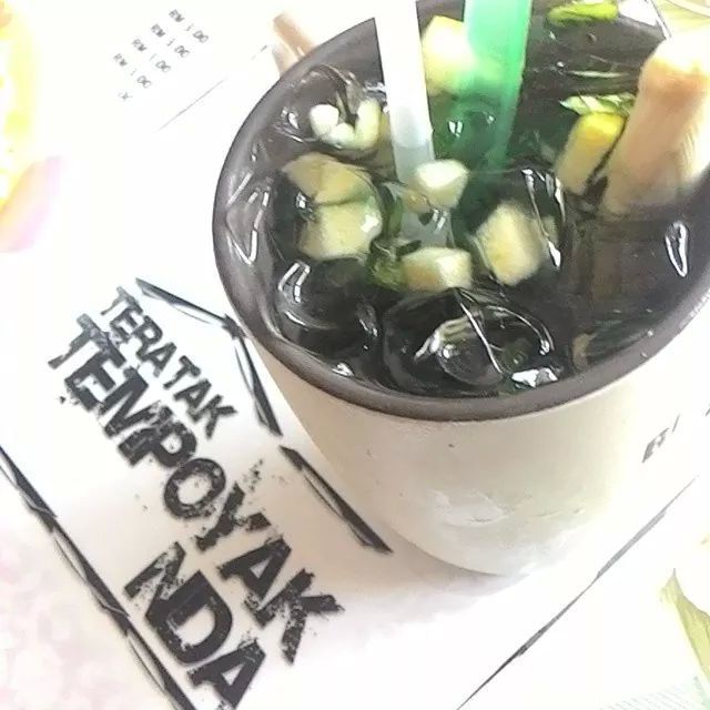  photo IMG_194340071634450_zpsazl0pj3y.jpeg