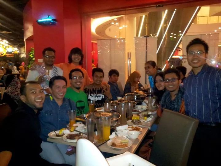  photo IMG_256683660632554_zpsdwamuv1s.jpeg